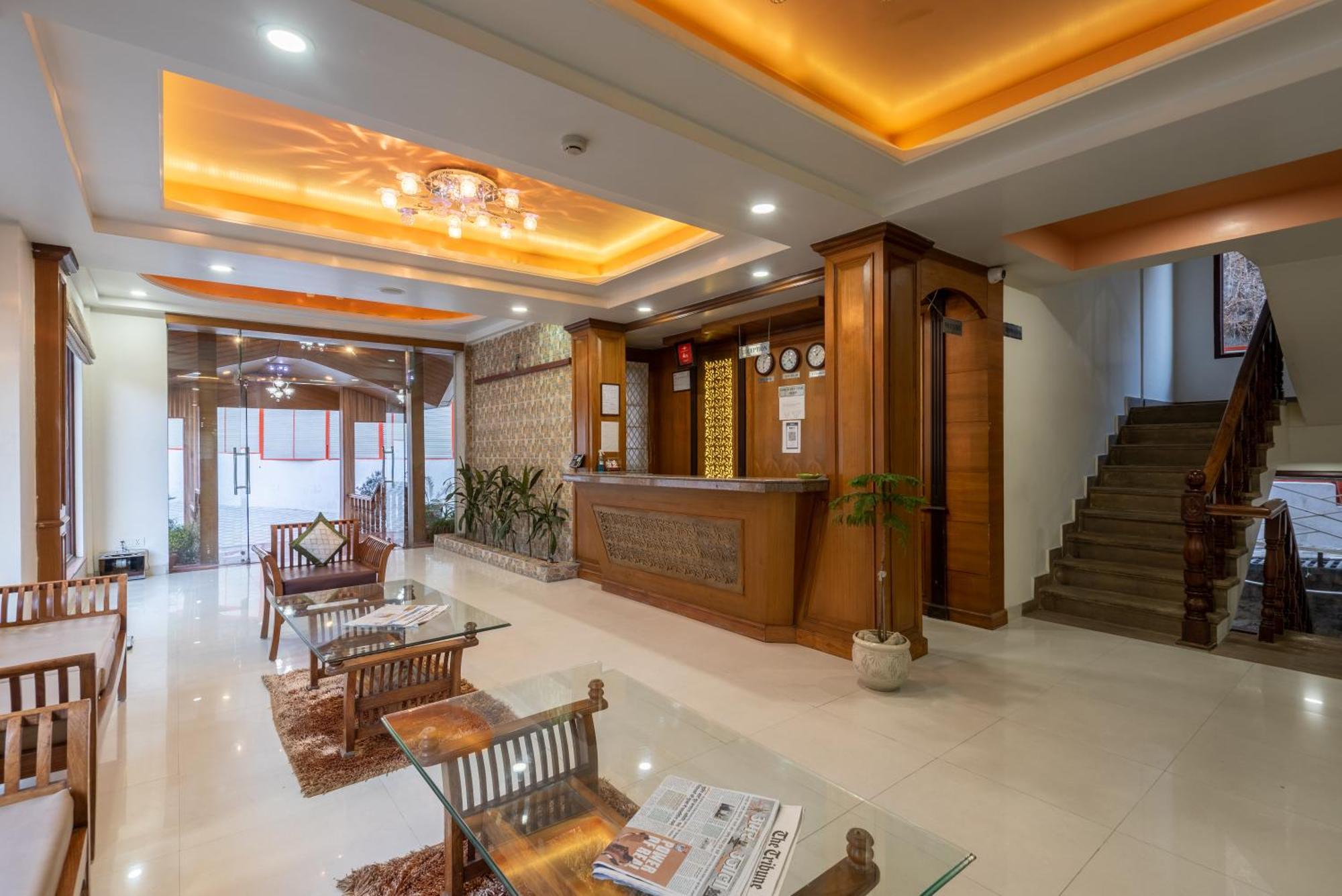 Rock Castle By Dls Hotels Shimla Bagian luar foto